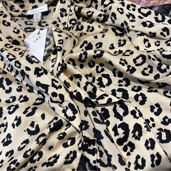 Top shop animal print satin tie front shirt - Picture 2 of 2